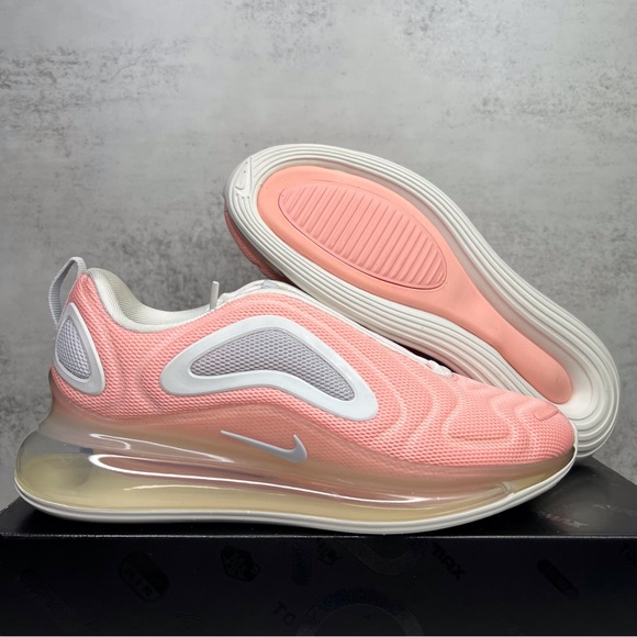 Nike Air Max 720 - Picture 7 of 15